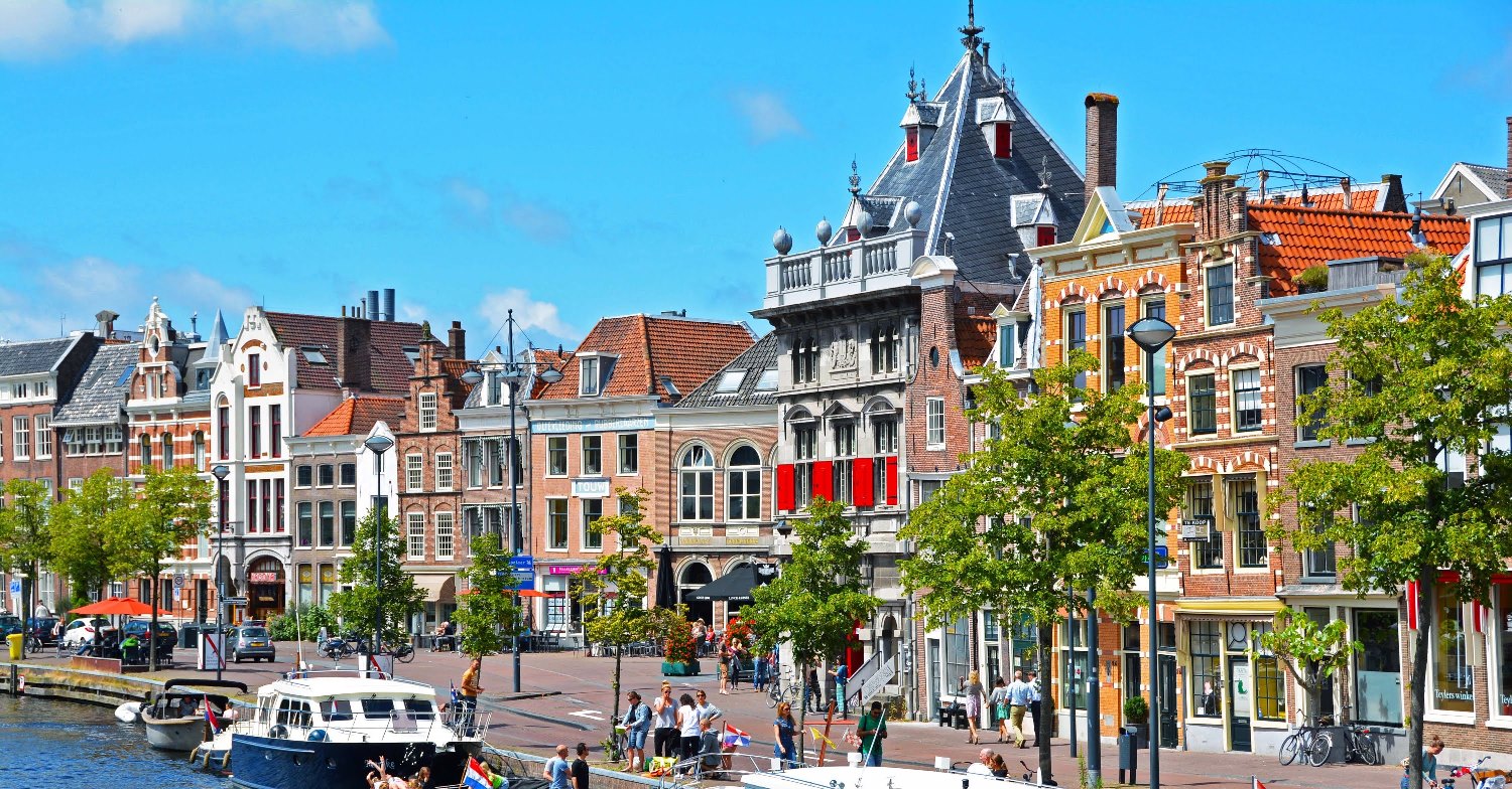 Buying a property in Haarlem Your partner when buying a property in